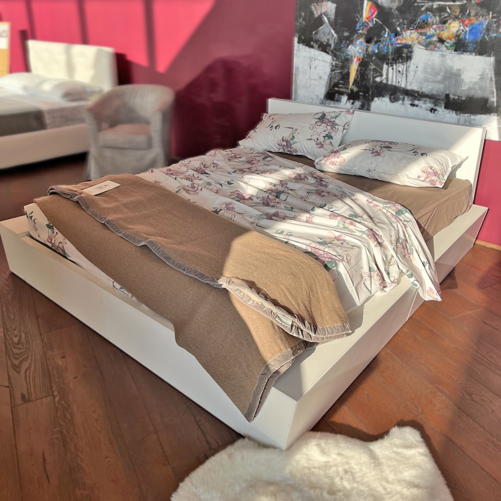 Letto DOLCEVITA con contenitore